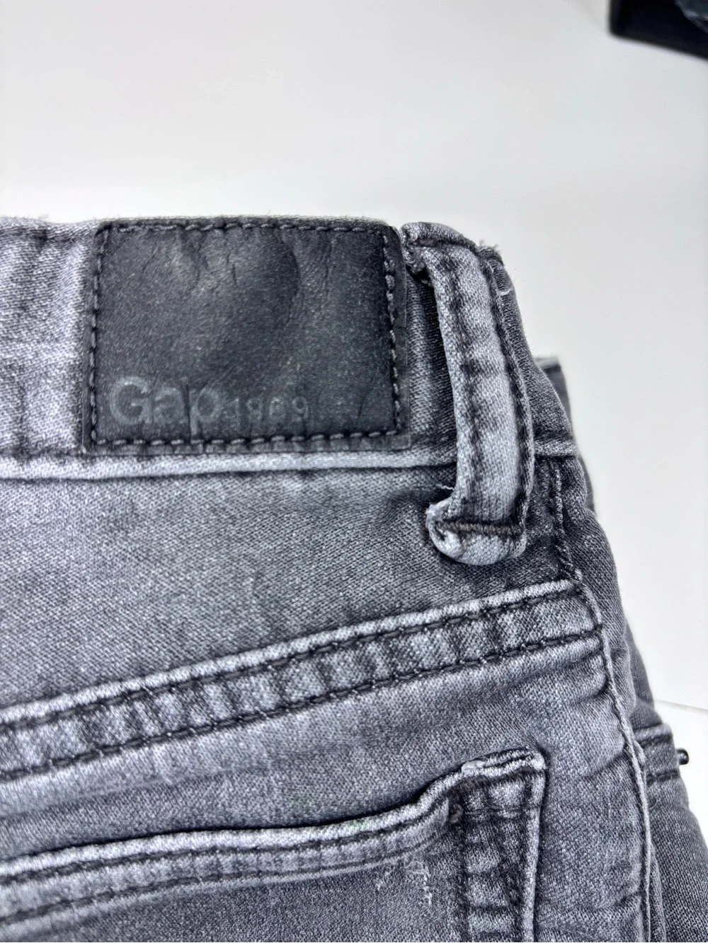 GAP Baby Gap 2 yrs SLIM FIT Grey Toddler Distressed Jeans Adjustable Waistband